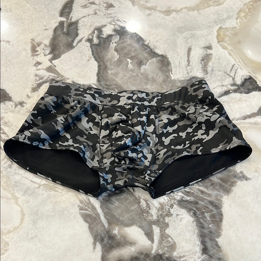 Men’s Gary Majdell Black Camouflage Swim Trunk